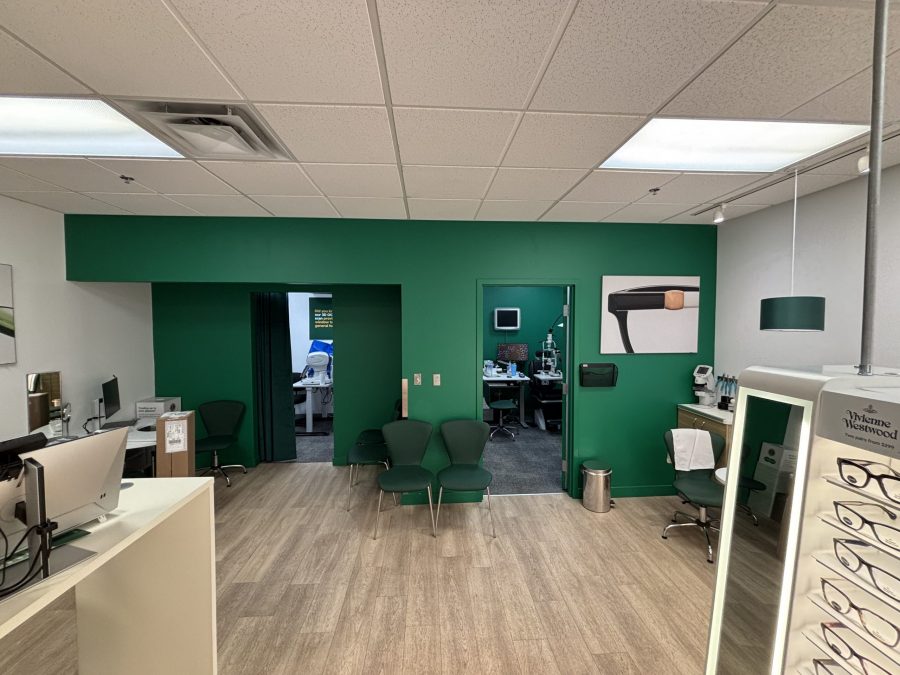 optical center with green wall Preview Image 1