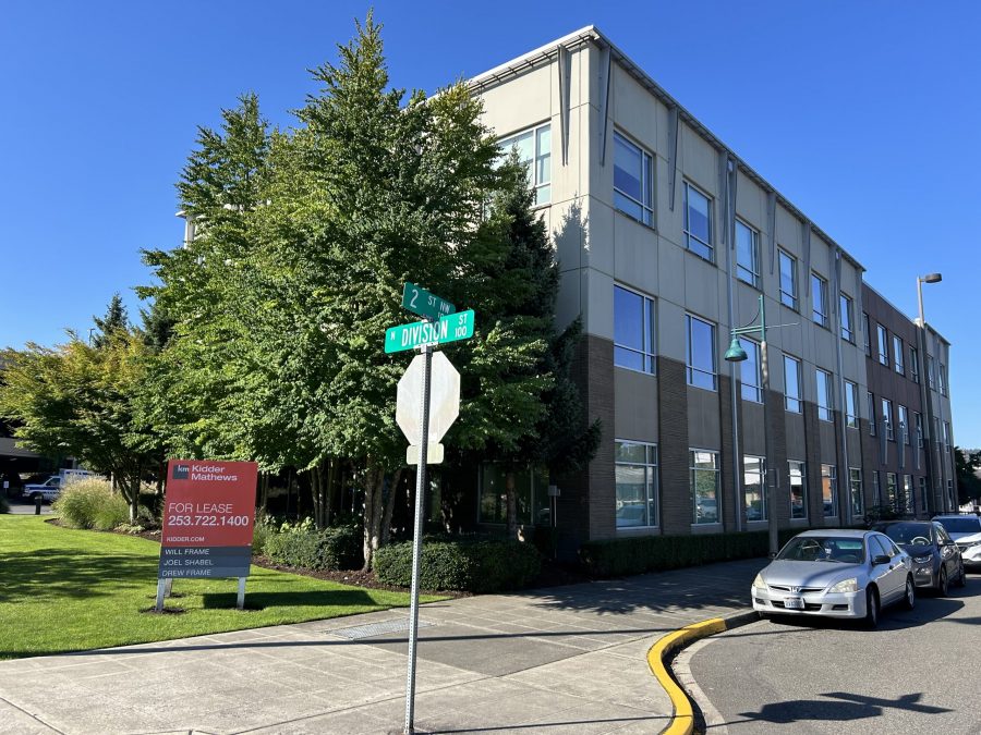 medical building Preview Image 9