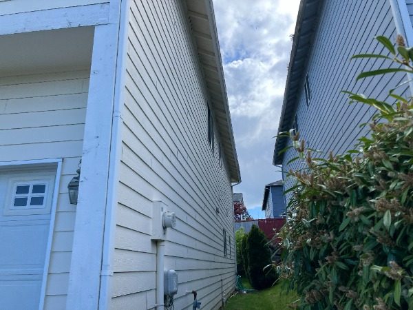 Home in Kent, WA (Before Painting Project) Preview Image 7