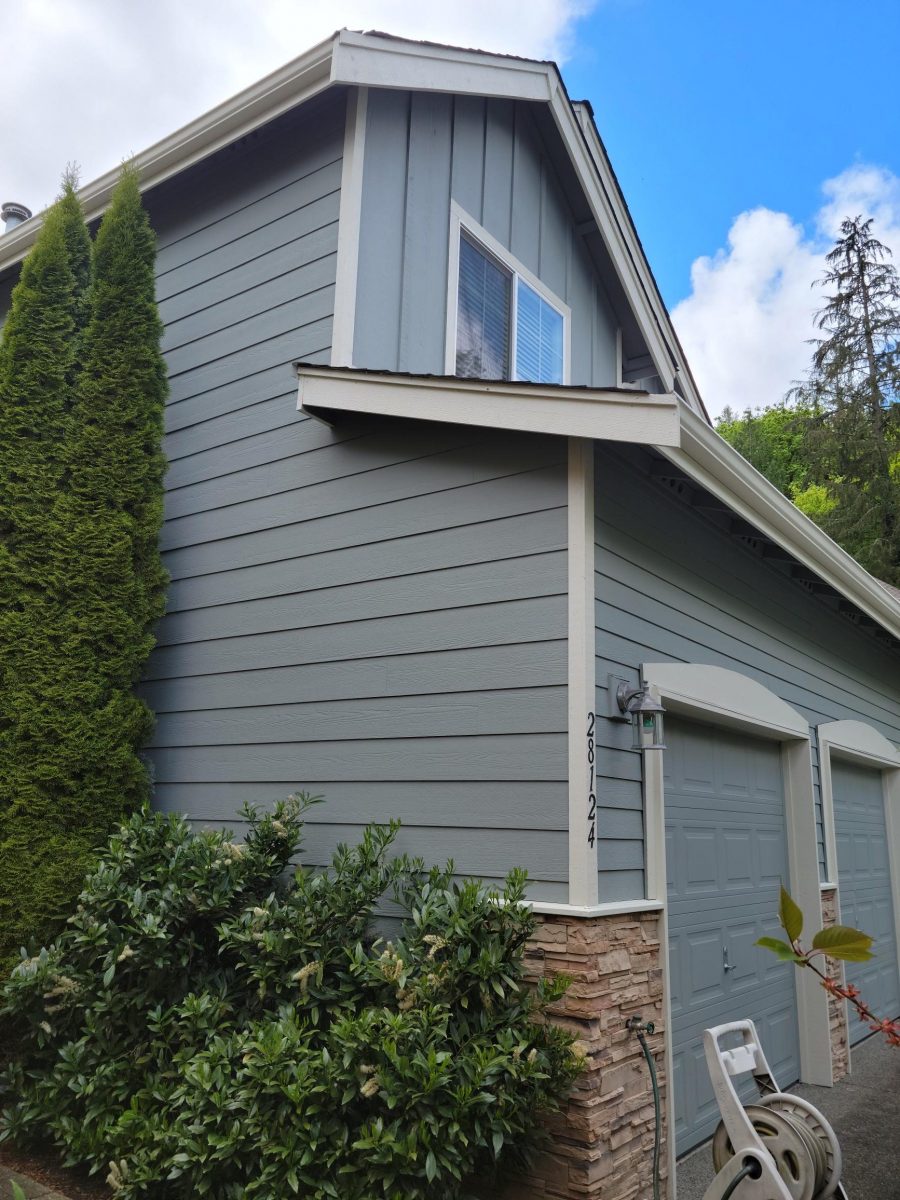 Siding View Exterior Paint Preview Image 1