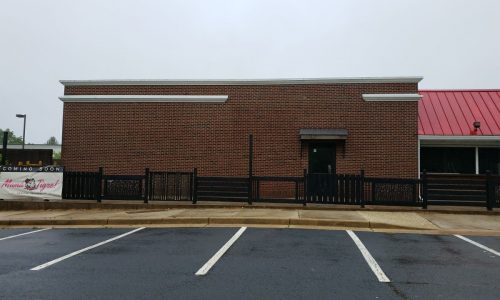 Outdoor Eating Area & Roof Trim