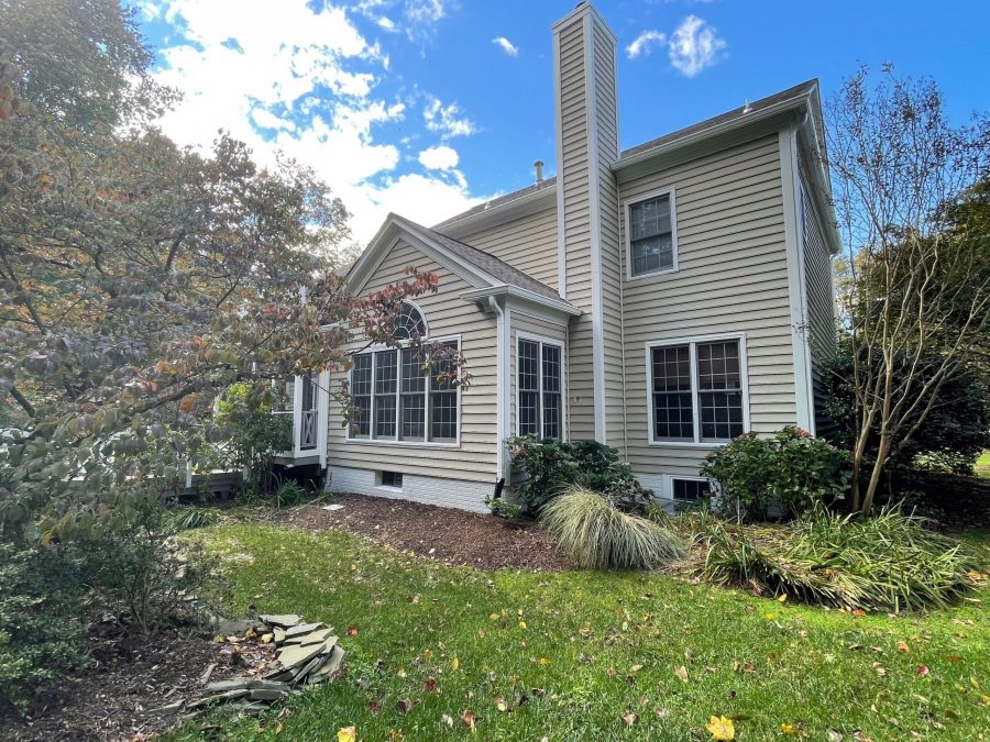 Repainting the exterior house with a beige color Preview Image 2