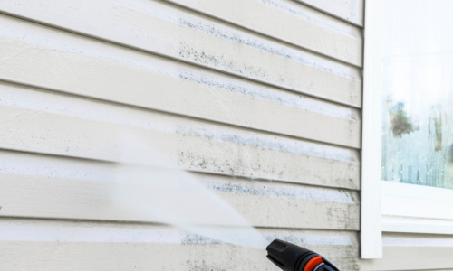 Power Washing Vinyl Siding