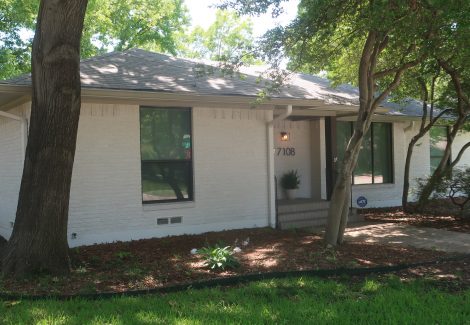 Brick Ranch House Painting & Staining Project