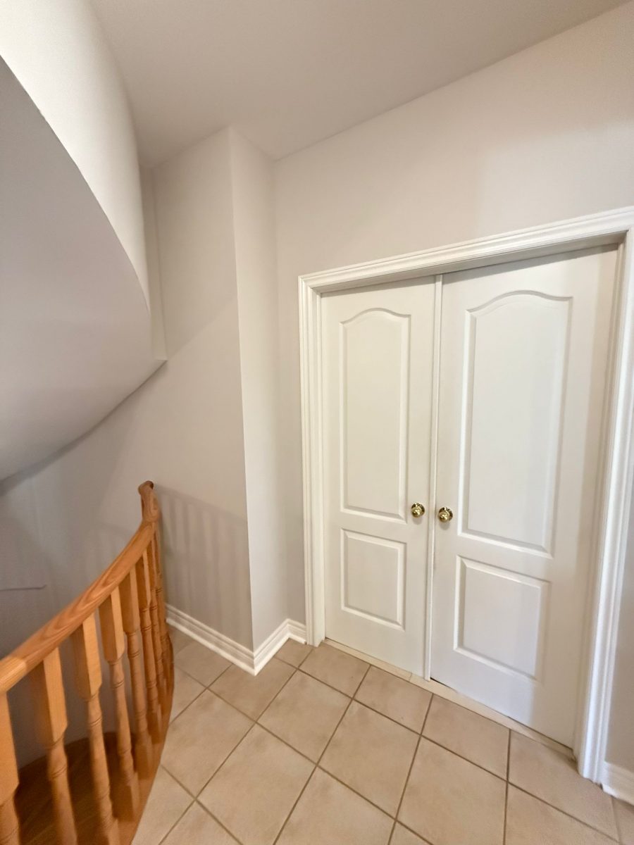 residential interior painting closet doors Preview Image 6