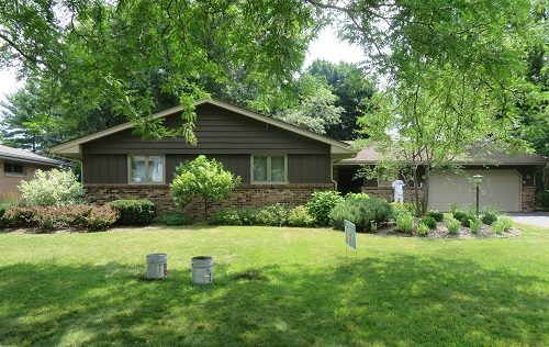 Brown painted home in Rockford WI