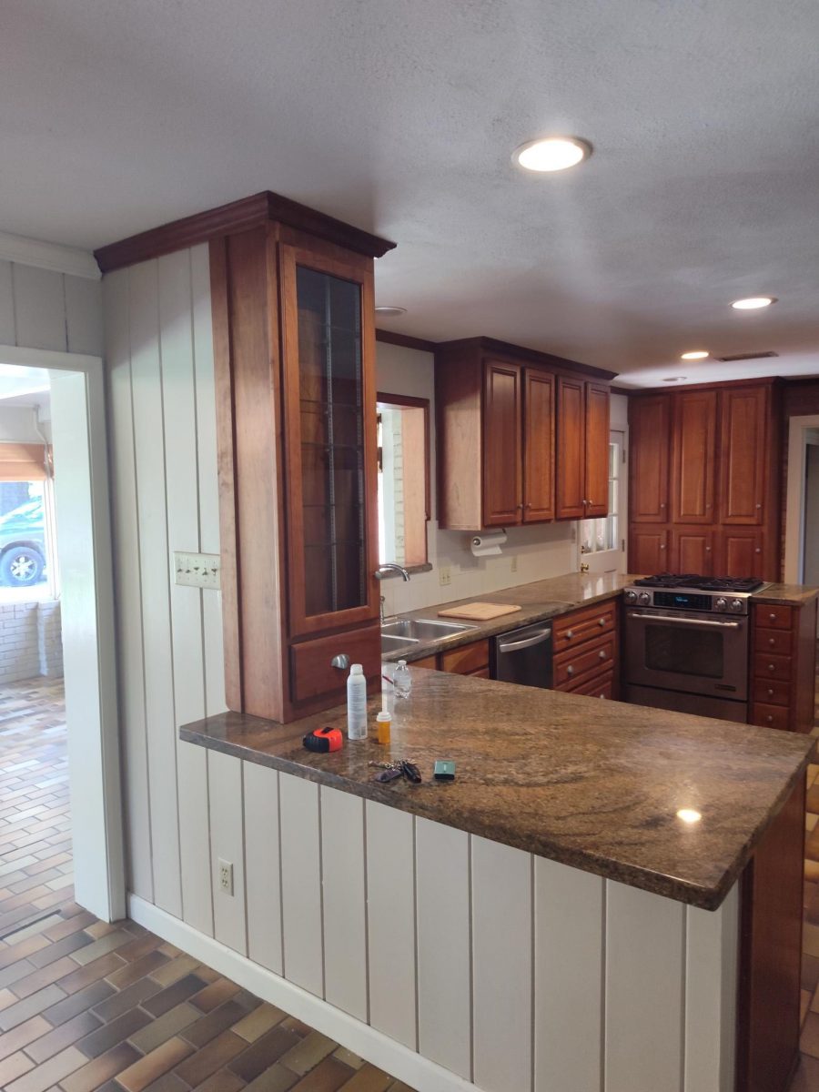 Rockwall Home Interior Full revamp Project before photo of kitchen counter Preview Image 3