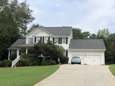 exterior of repainted home in roswell georgia