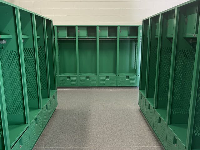 photo of roswell high school locker rooms after being repainted Preview Image 2