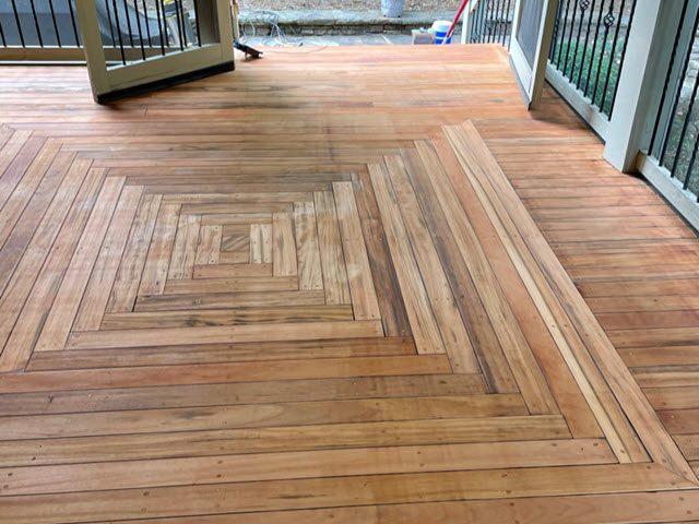 deck staining - in progress Preview Image 2
