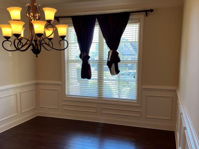 photo of repainted interior of home in alpharetta Preview Image 12