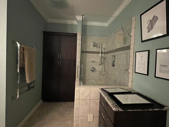 photo of repainted master bathroom in in roswell Preview Image 5