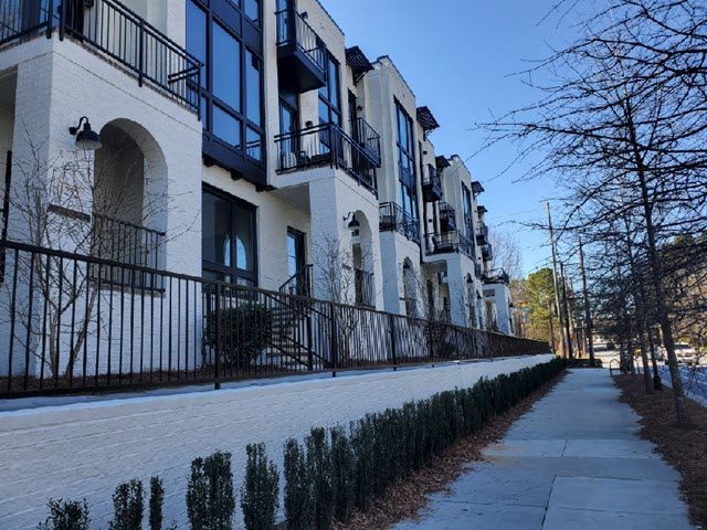 photo of repainted townhome community in atlanta Preview Image 4