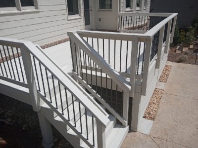 photo of stained deck in alpharetta