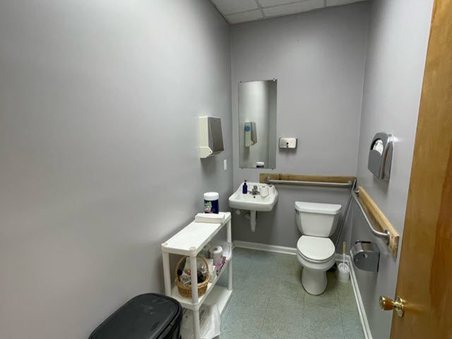 photo of repainted building in covington ga Preview Image 5