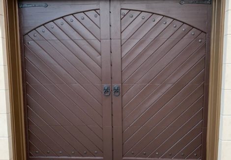 photo of repainted garage doors in roswell