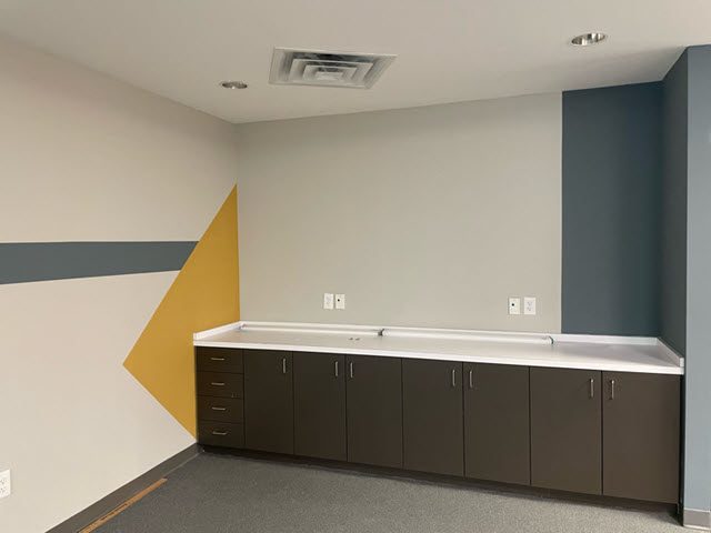 photo of repainted office space in alpharetta ga Preview Image 4