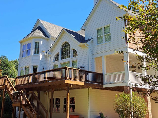 photo of repainted brick home in marietta Preview Image 2