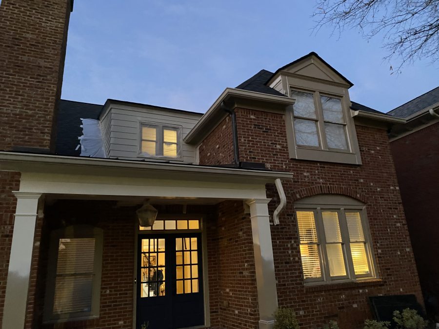 exterior front of house before painting Preview Image 1