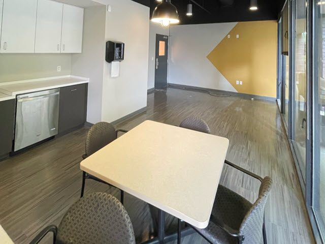 photo of repainted office space in alpharetta ga Preview Image 1