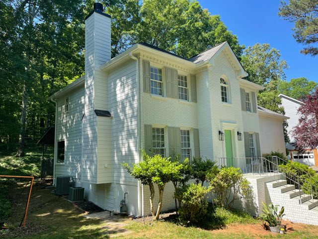 photo of repainted home in marietta Preview Image 6