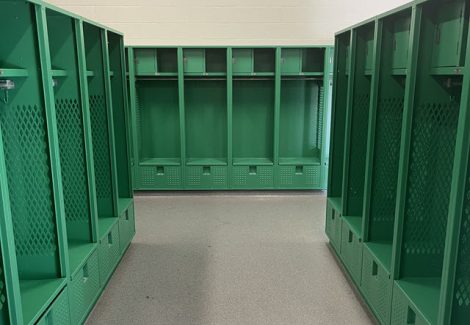 photo of roswell high school locker rooms after being repainted