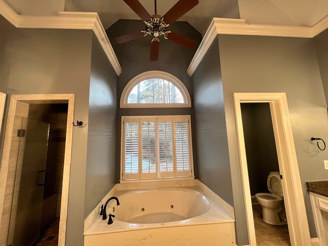 photo of repainted bathroom in roswell Preview Image 3