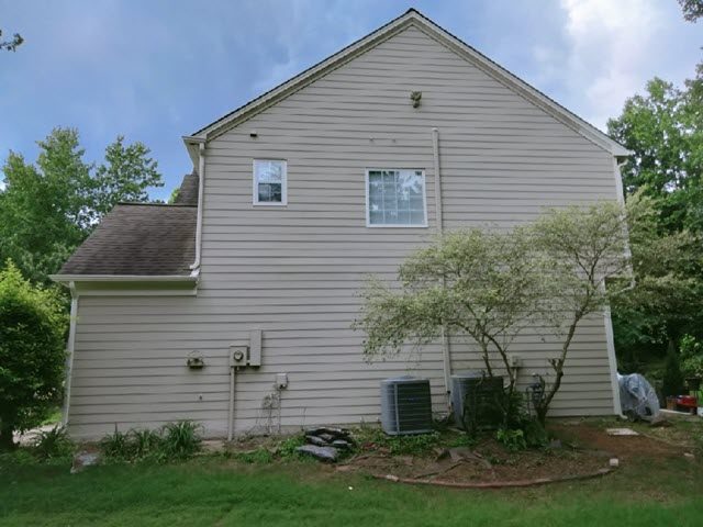 photo of repainted exterior of home in marietta Preview Image 6