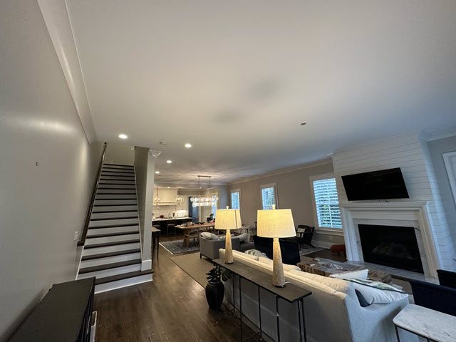 photo of repainted living room in roswell Preview Image 3