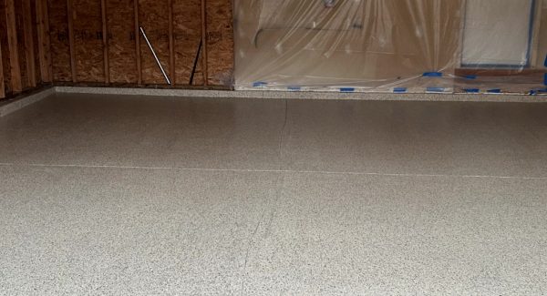 Garage Floor Project Using Polyaspartic Flake