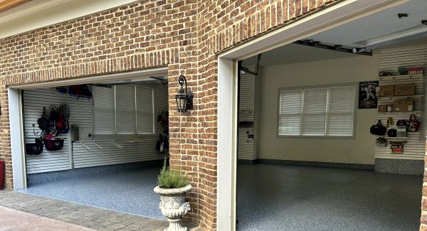 Garage Floor Project Using Polyaspartic Flake