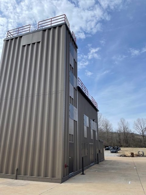 Exterior Industrial Building Painting painted gray Preview Image 2