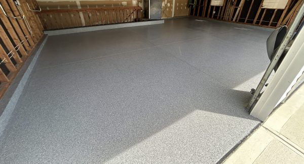 Garage Floor Project Using Polyaspartic Flake in Chesterfield, MO