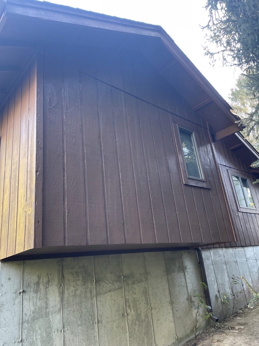 Another Side View of Home Preview Image 9