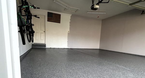 Garage Floor Project Using Polyaspartic Flake in Fenton, MO