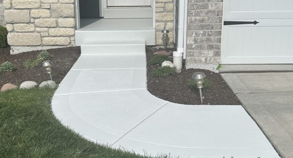 Solid Concrete Stain in Dardenne Prairie, MO
