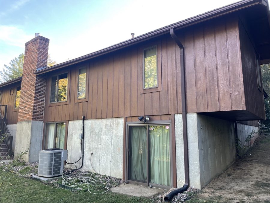 Back View of Home and Trim Preview Image 8