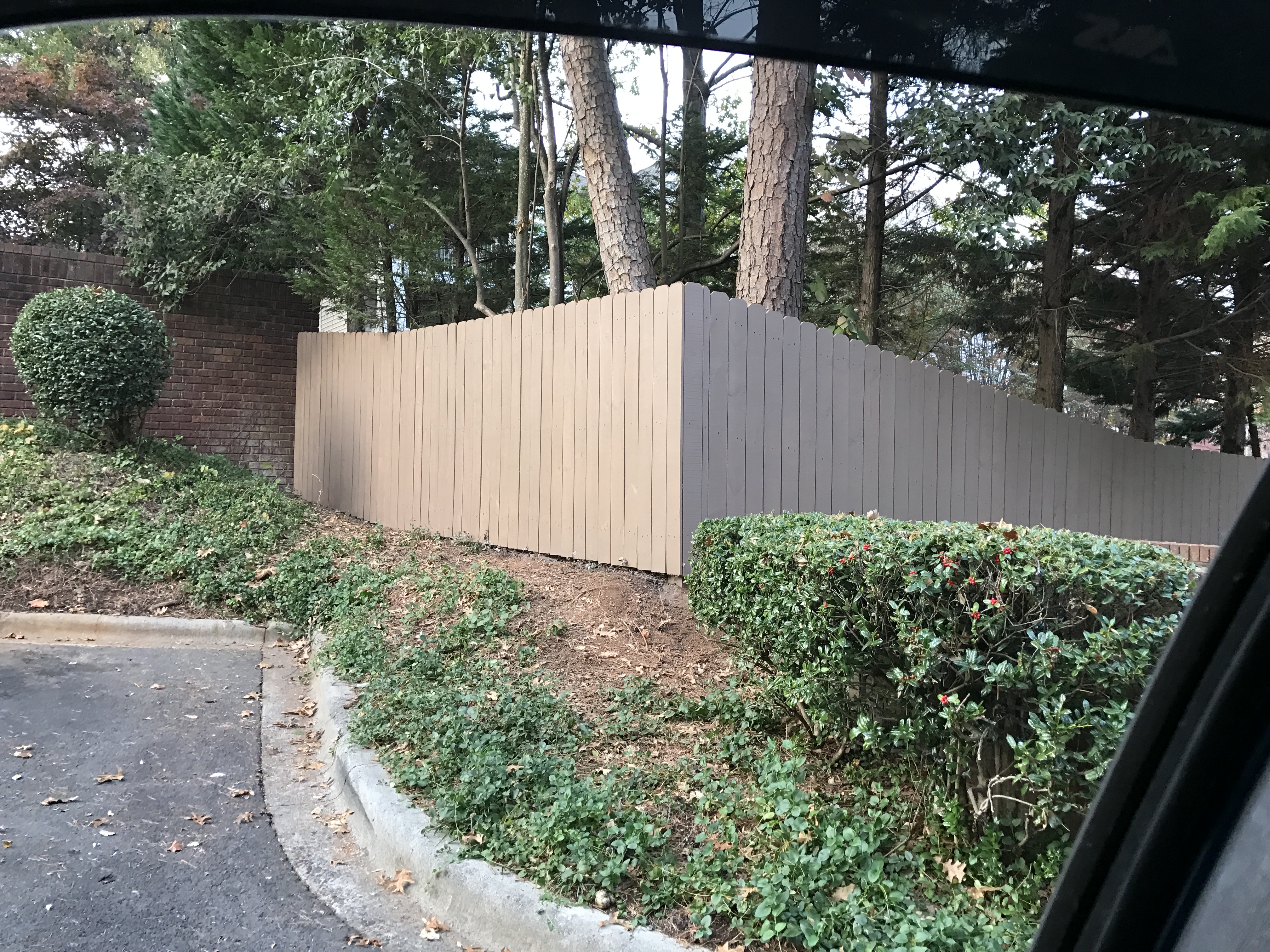 charlotte commercial fence painter
