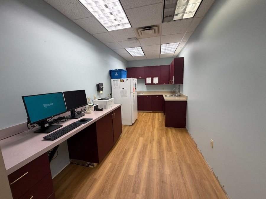 blue painted doctors office interior Preview Image 4