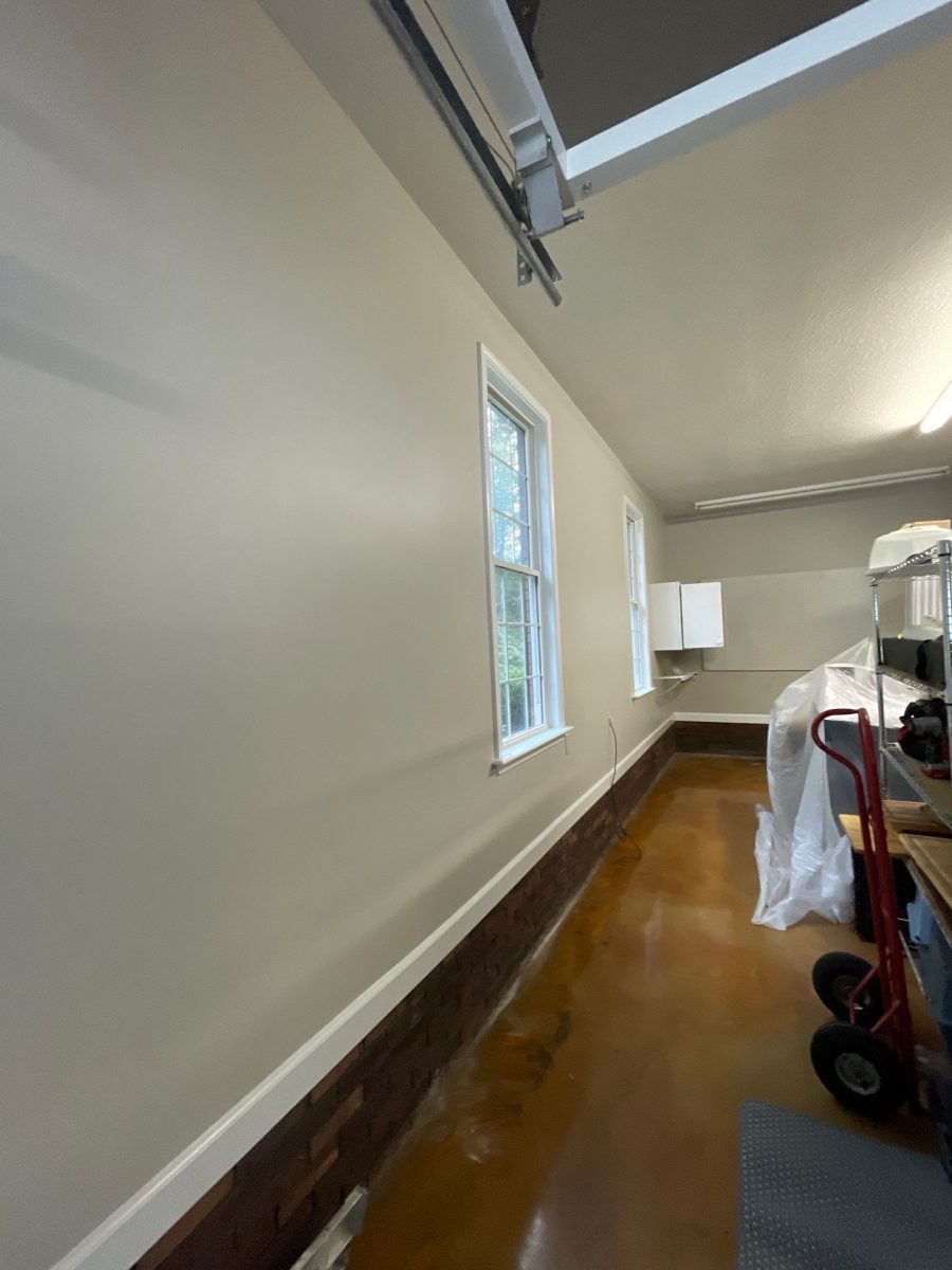 home garage interior after repaint Preview Image 2