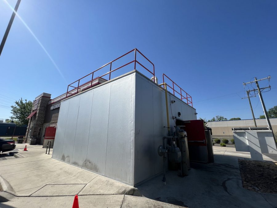 Railing on Storage Area Repainted Preview Image 1