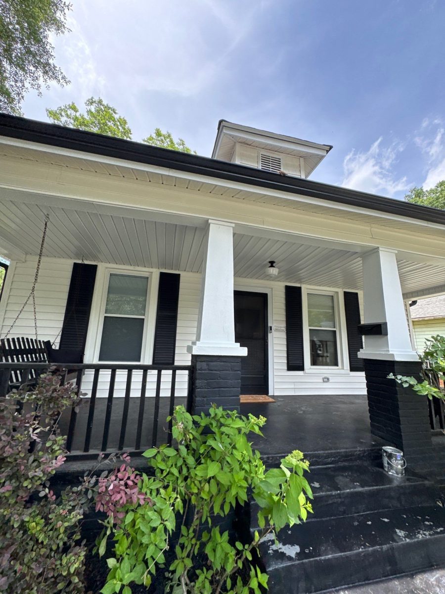 white painted siding on home exterior Preview Image 2