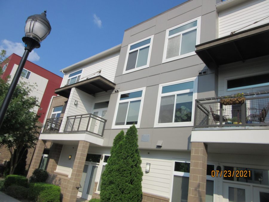 The Gray Color Compliments the Fresh White Color Preview Image 1