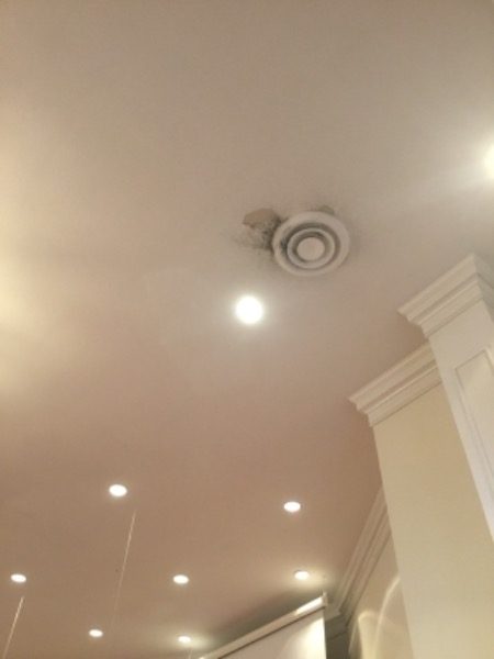 Close up of Popcorn Ceiling Preview Image 7