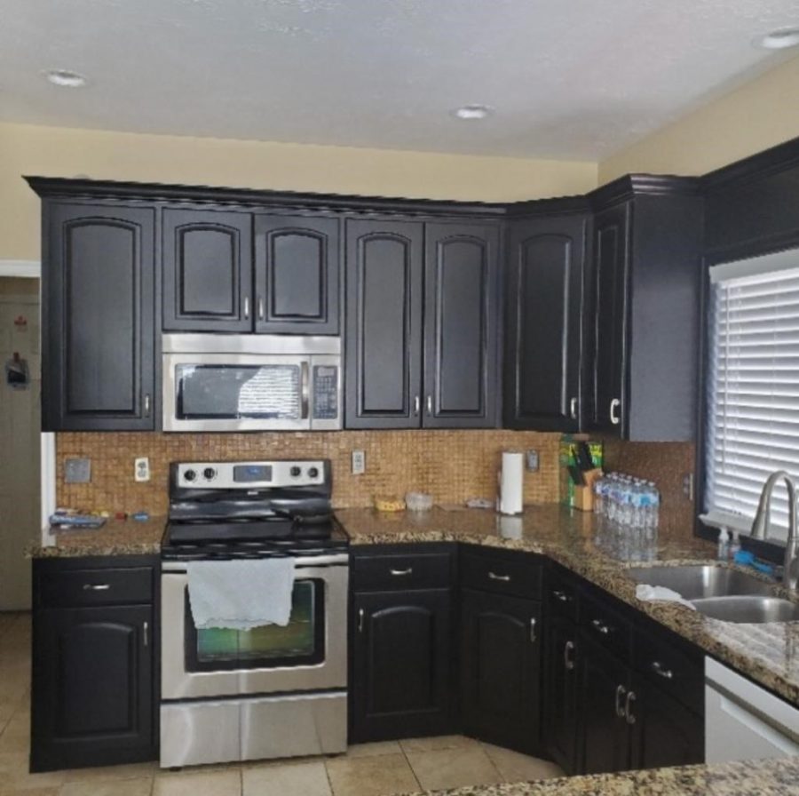 Before Kitchen Cabinet Painting Preview Image 7