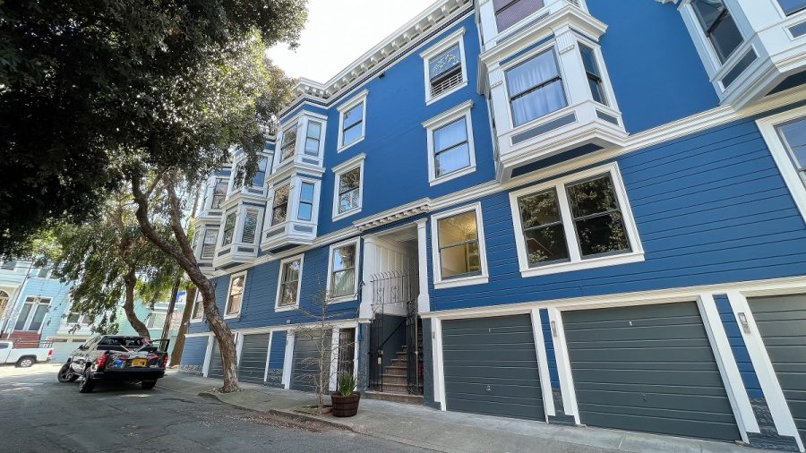 Multi-unit residential exterior painting in Buena Vista Preview Image 1