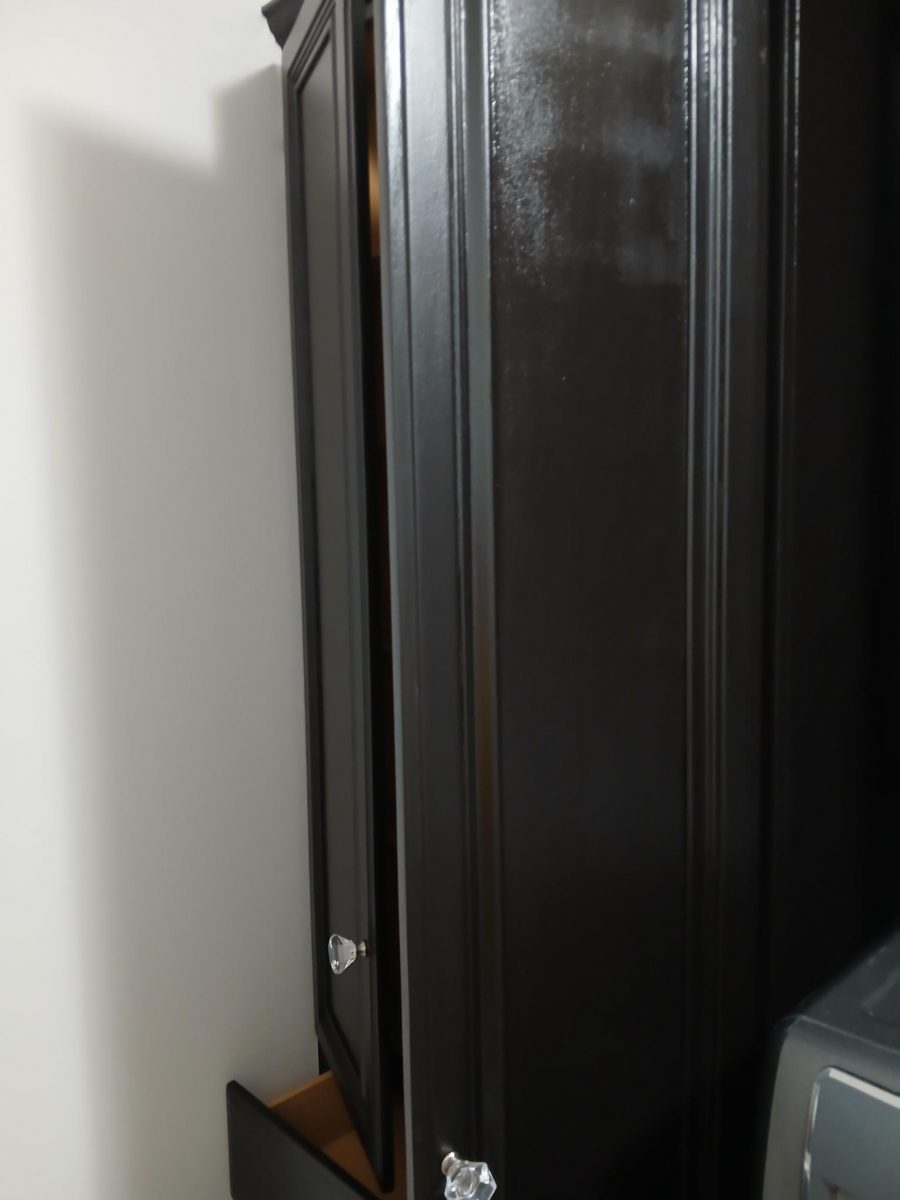 repainted home laundry room Preview Image 3