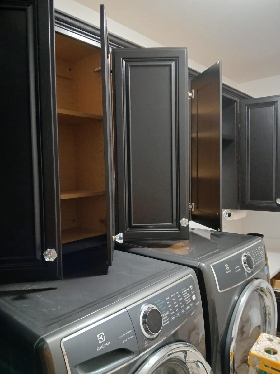 repainted home laundry room Preview Image 1