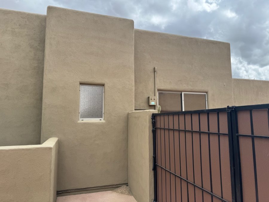 side of house in arizona Preview Image 5