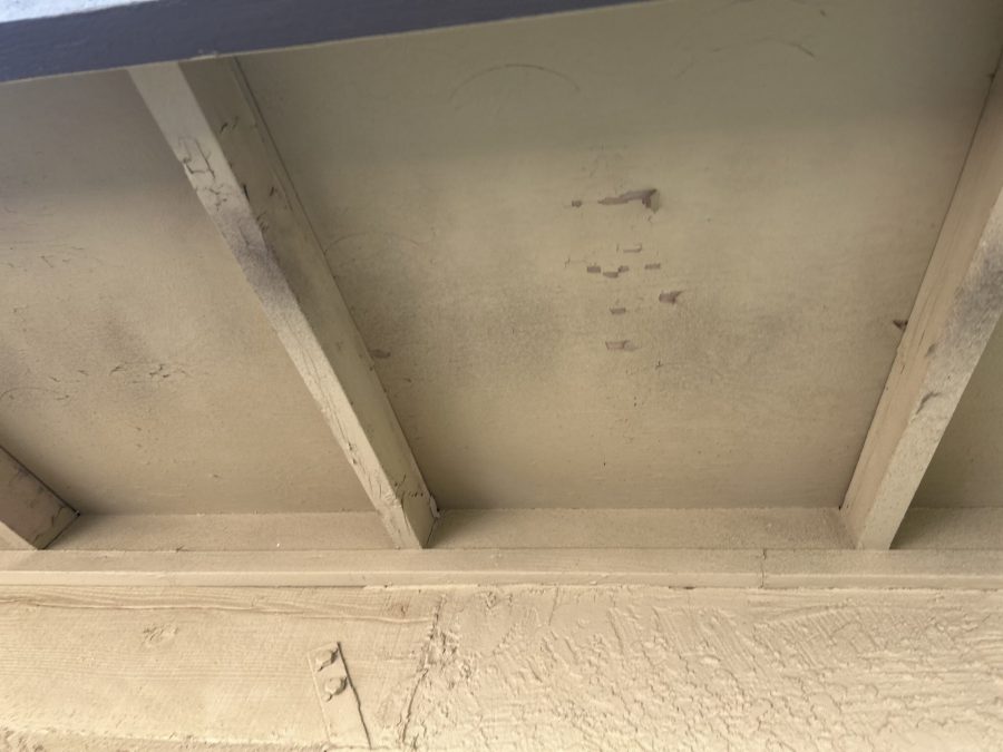 Wood Trim (Before) Preview Image 8